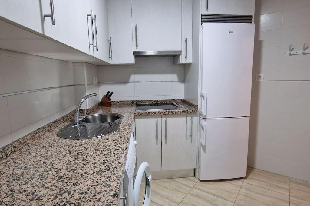 Precioso Apartamento En Centro غرناطة المظهر الخارجي الصورة