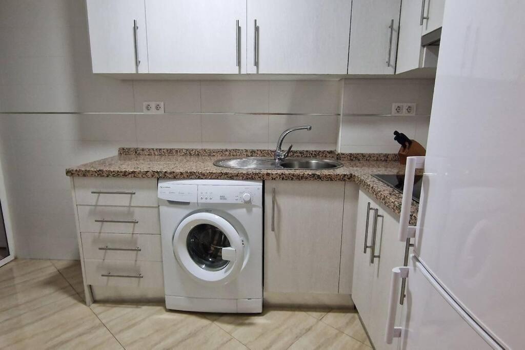 Precioso Apartamento En Centro غرناطة المظهر الخارجي الصورة
